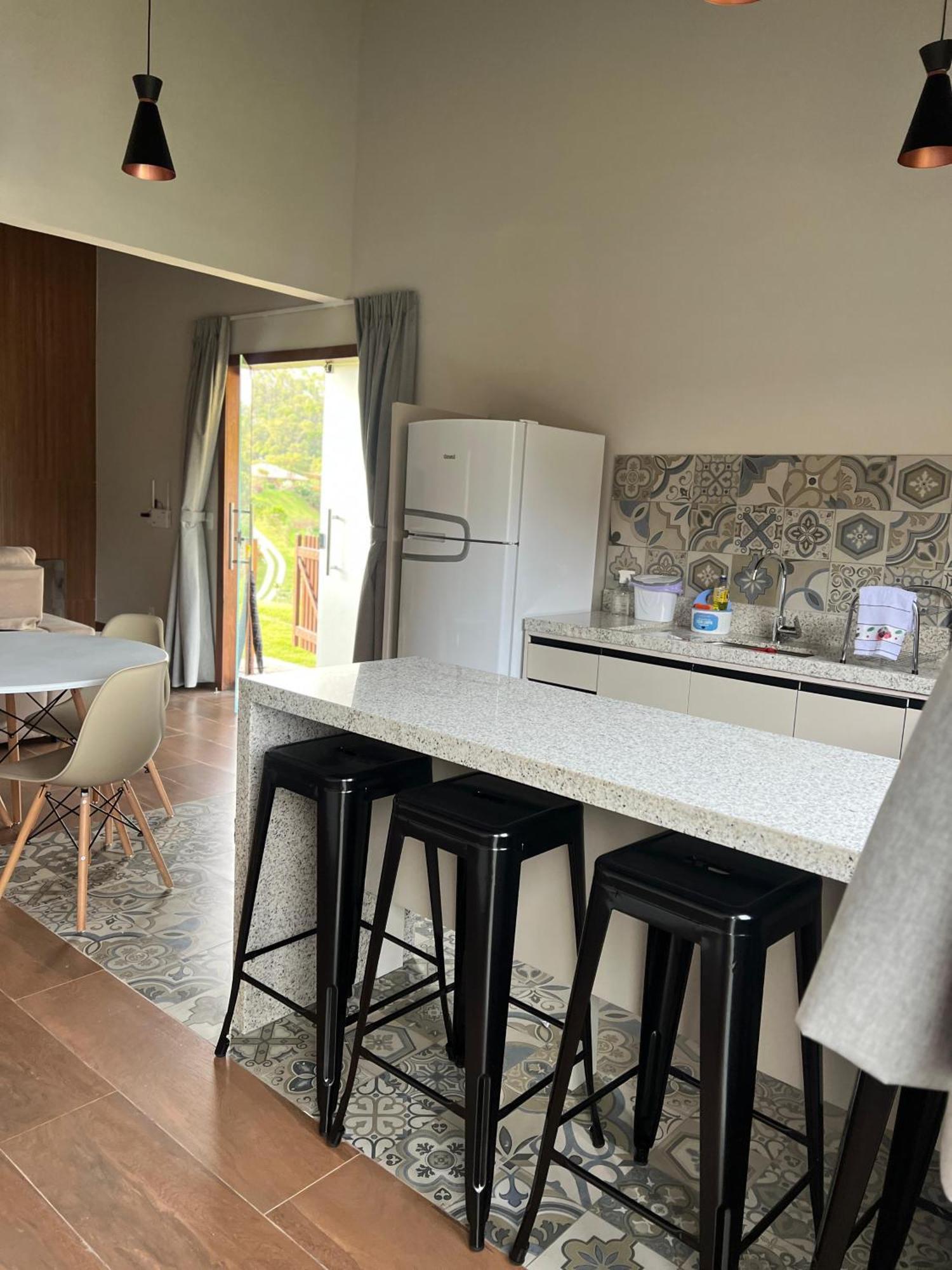 Terras Claras Pousada E Lazer Alfredo Chaves Ngoại thất bức ảnh